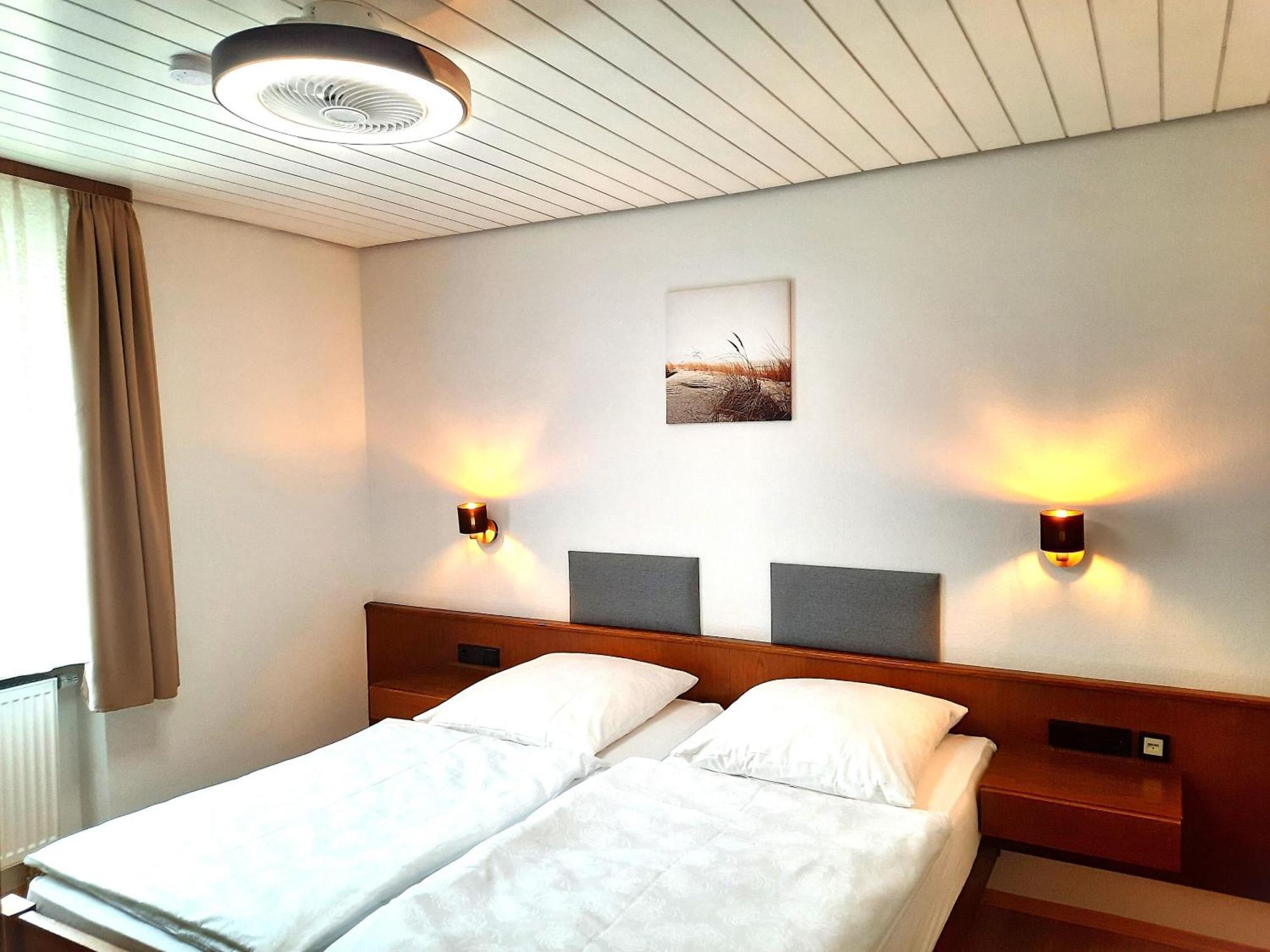Landgasthof Grüner Baum Regnitzlosau Zimmer foto